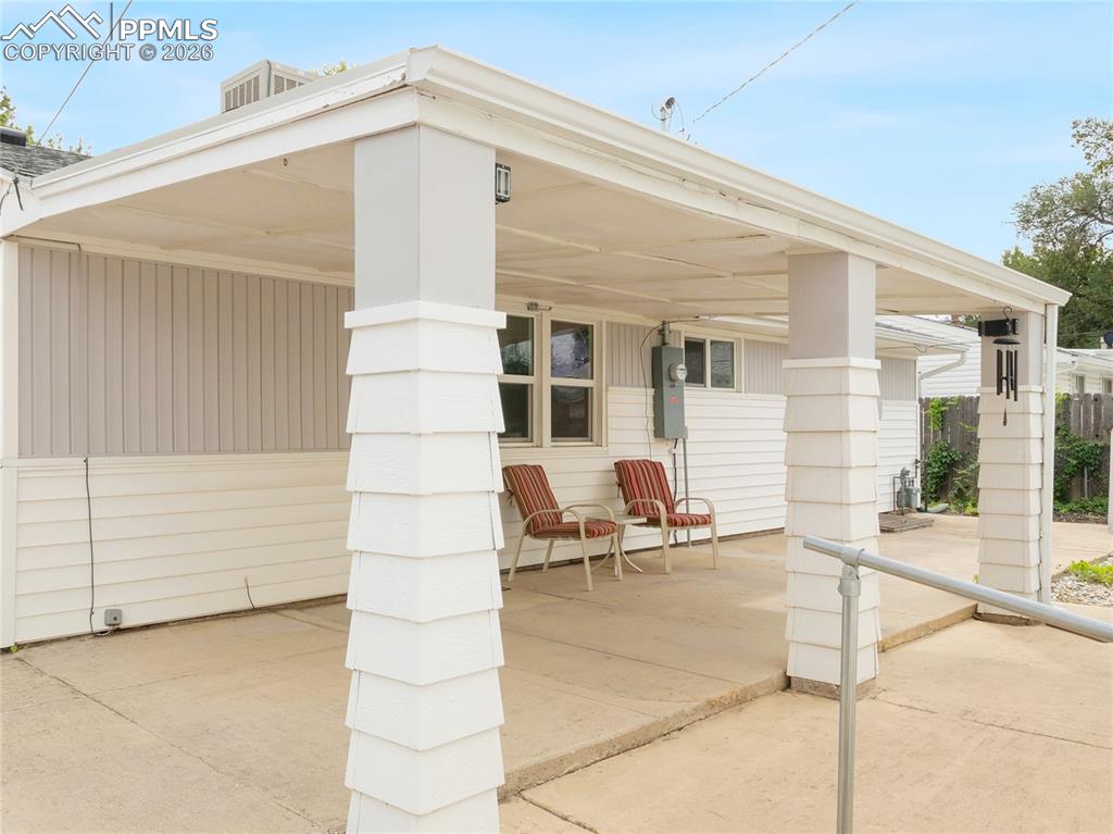 Large covered back patio.