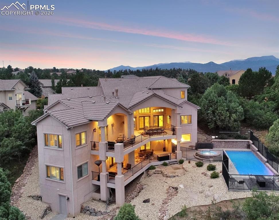 5039 Stonehill Road photo 3