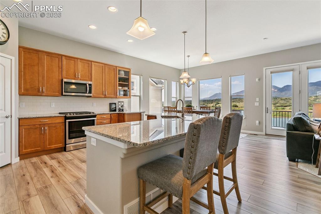 Marvelous Gourmet Kitchen