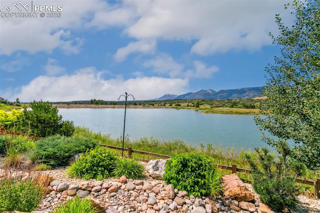 Unobstructed Breath Taking Views!