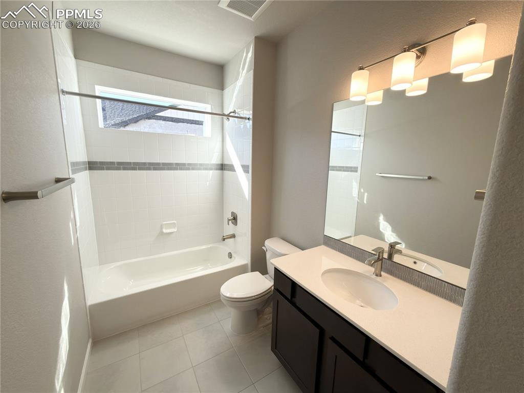 Full Bathroom, located on the Main Level!