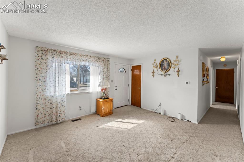 3908 Shelley Avenue photo 3