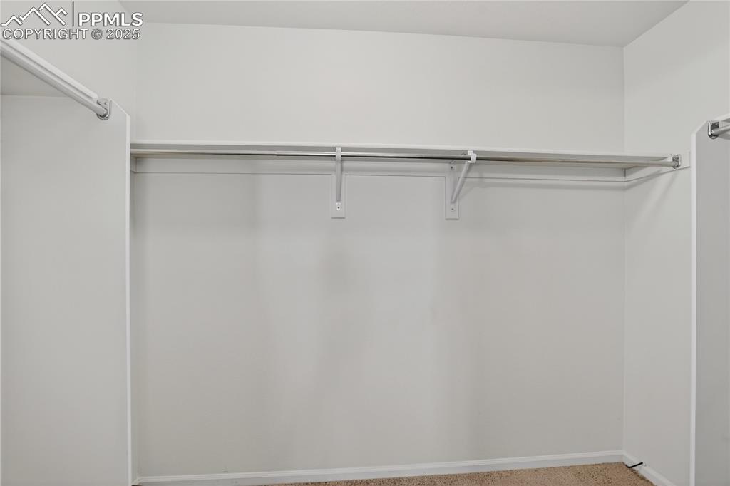 Primary suite walk-in closet