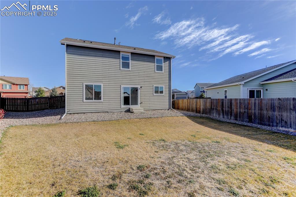 Gated access to backyard