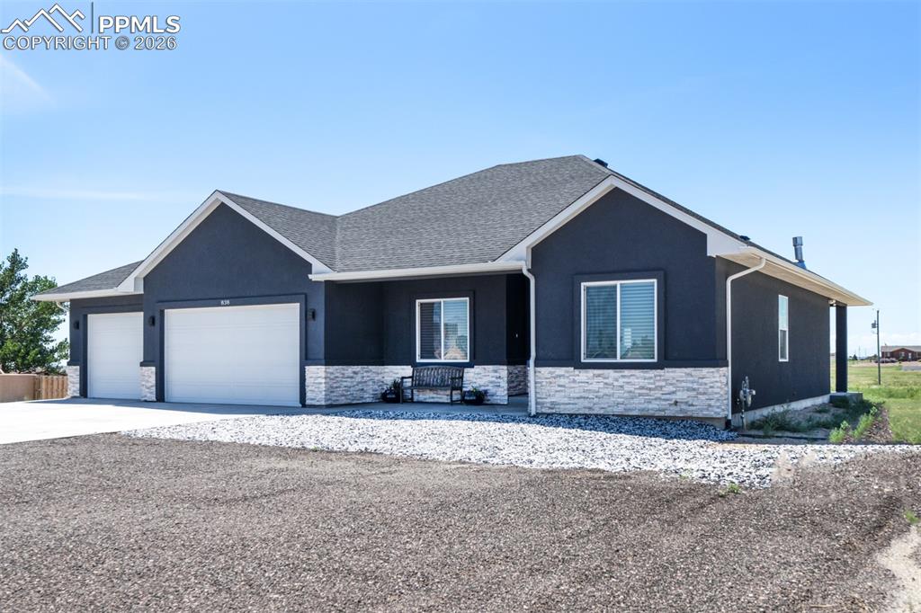 838 E Ashburn Drive photo 3