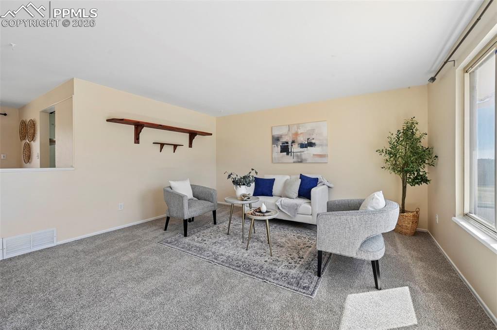 3622 Regis Street photo 2