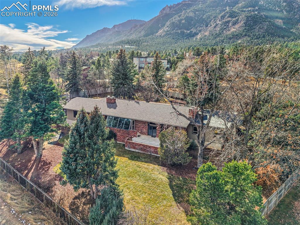 2 Penrose Lane photo 2