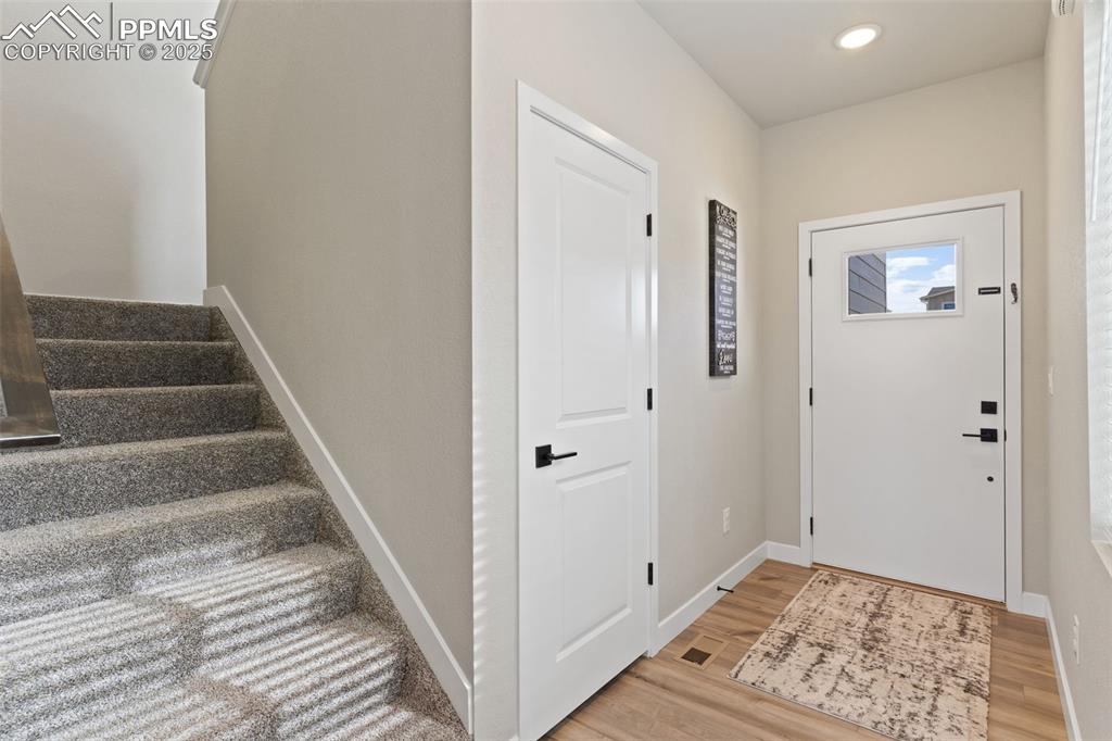 6175 Godwit Lane photo 3