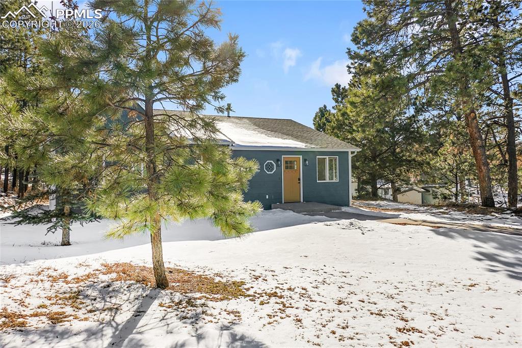 6545 Burgess Road photo 2