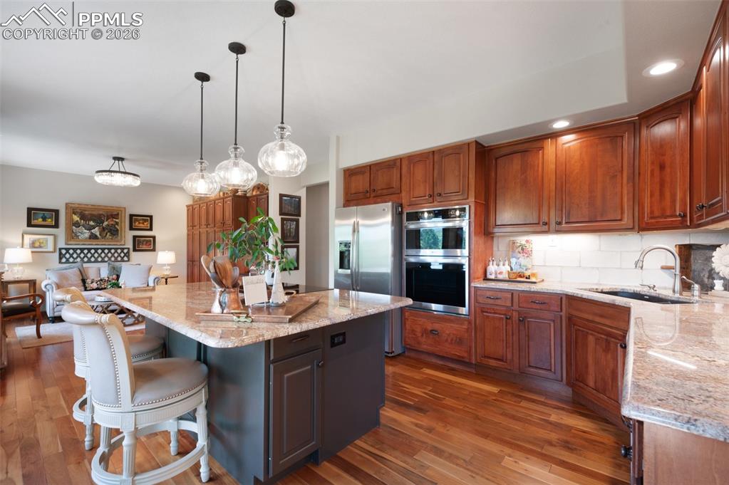 2525 Karamy Court photo 3