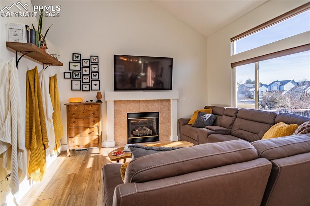 Cozy Family Rm w/ Fireplace