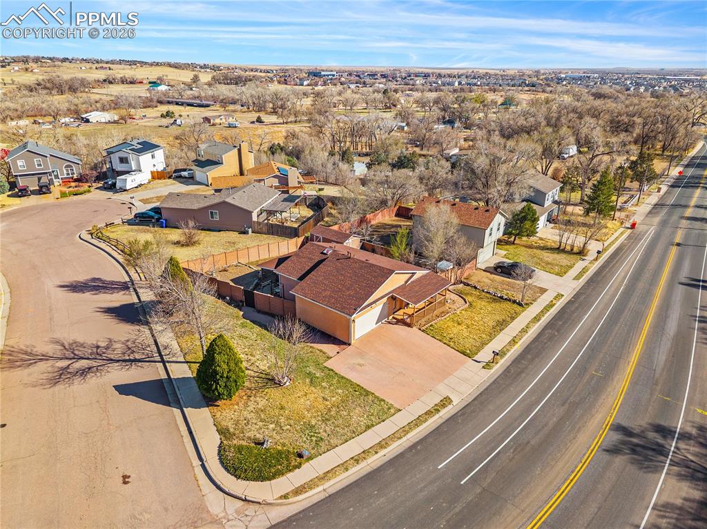 504 Fountain Mesa Road photo 3