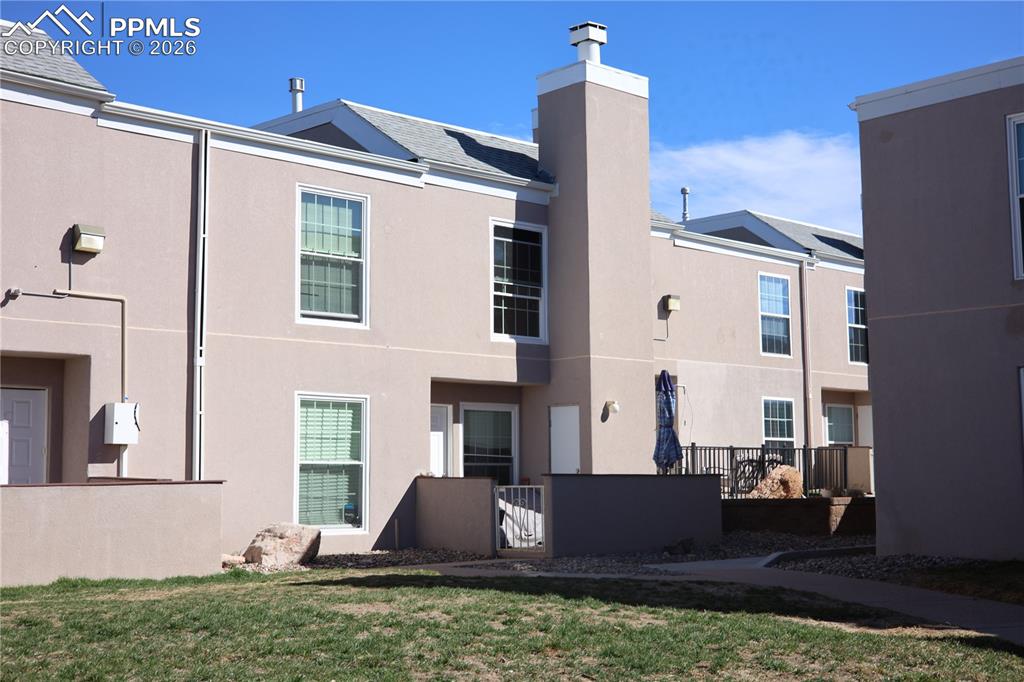 3220 Van Teylingen Drive #F photo 2