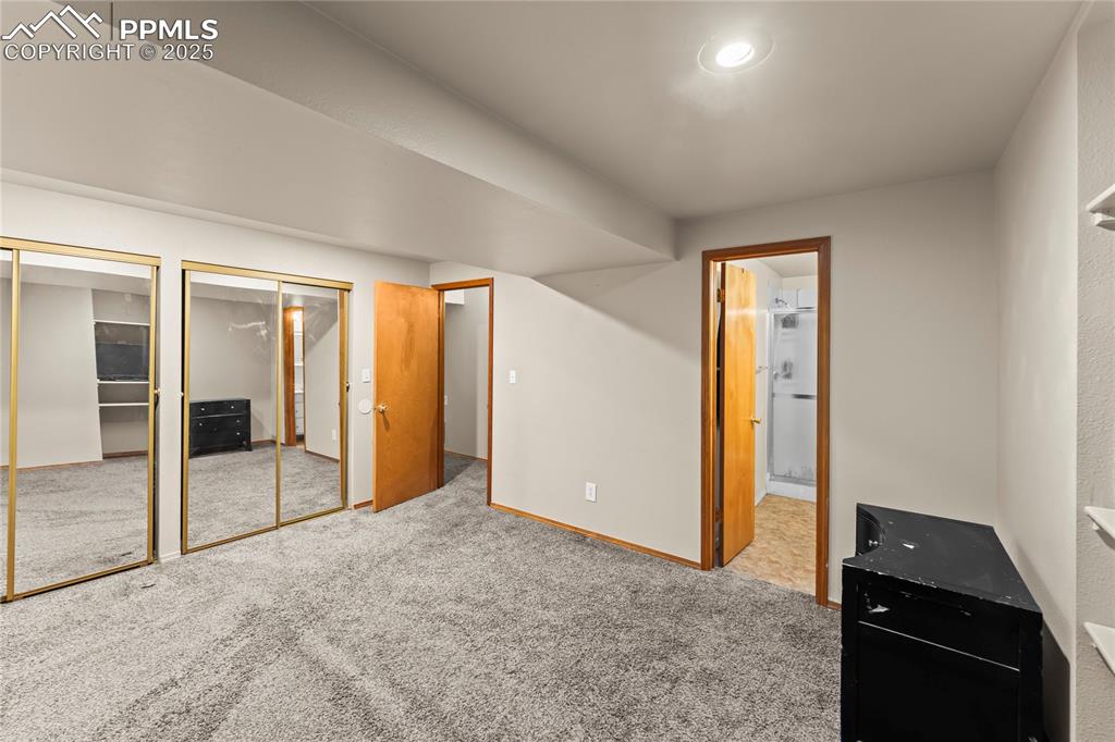 Basement bedroom with en-suite