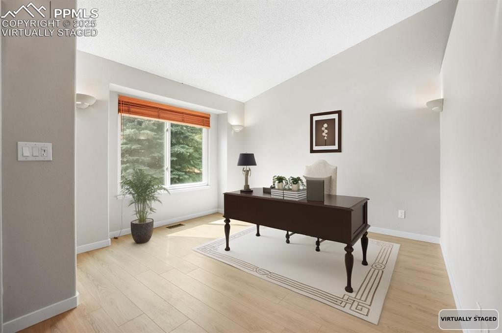 6125 Northwind Drive photo 2