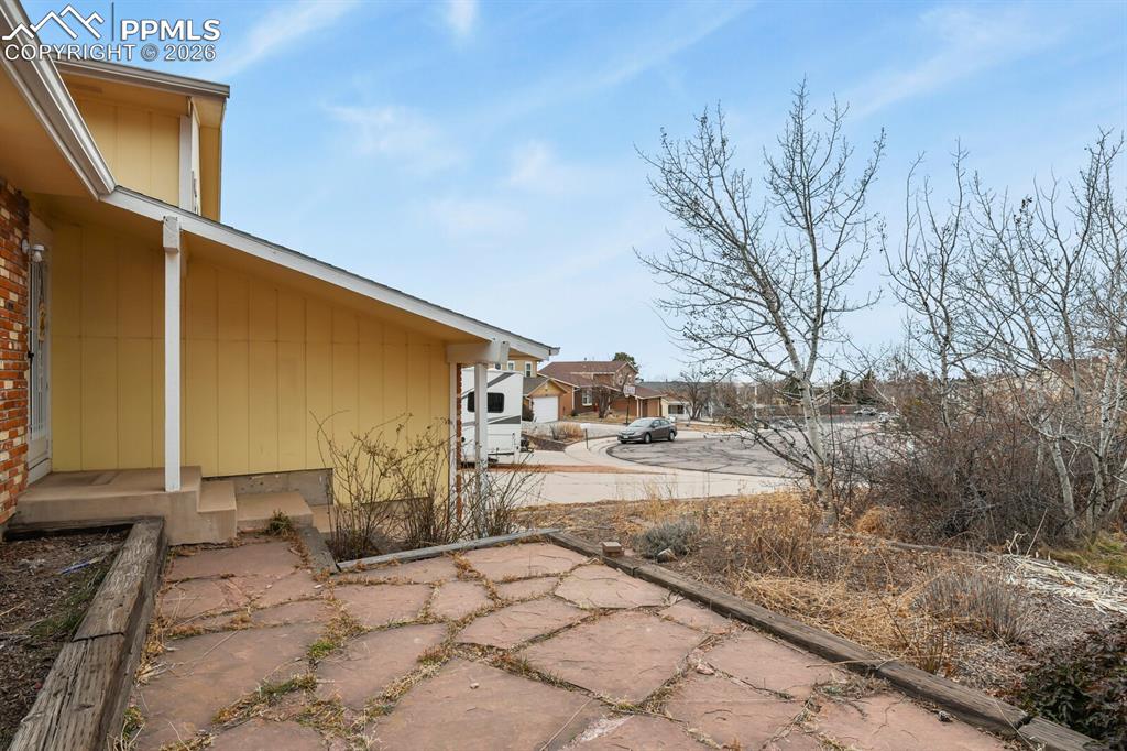 5523 Wilkerson Pass Drive photo 2