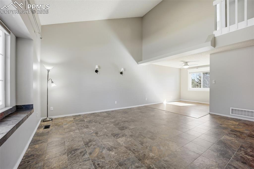 4239 Saunter Drive photo 2