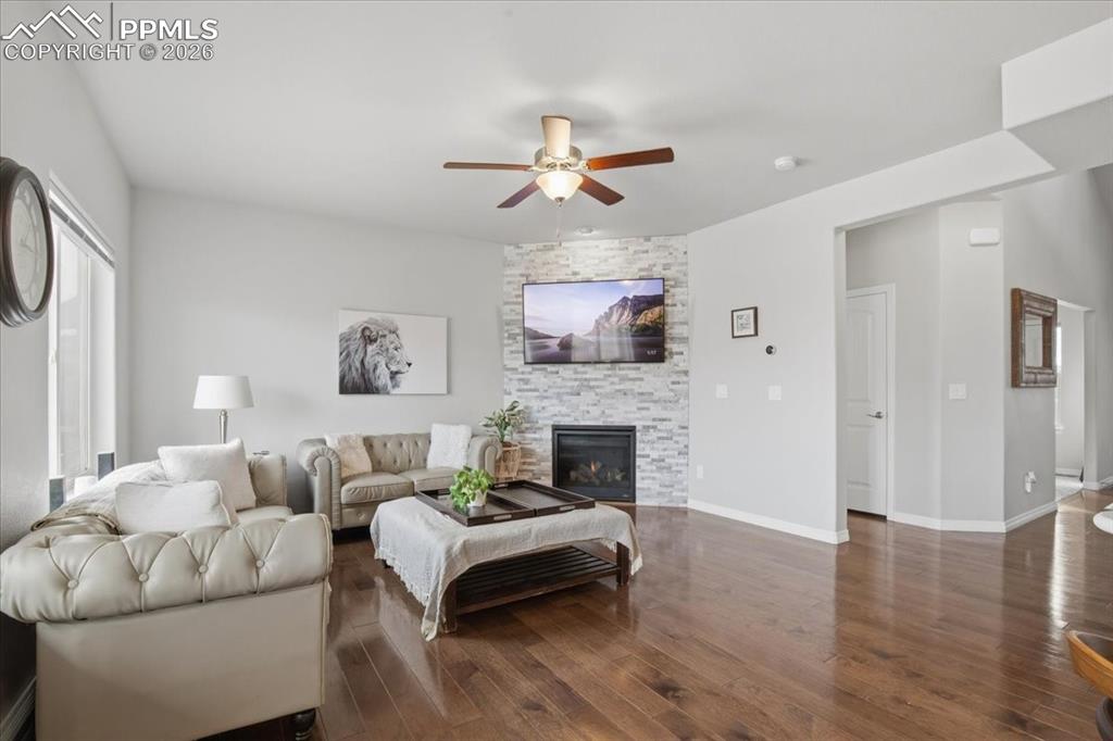 9422 Fairway Glen Drive photo 3