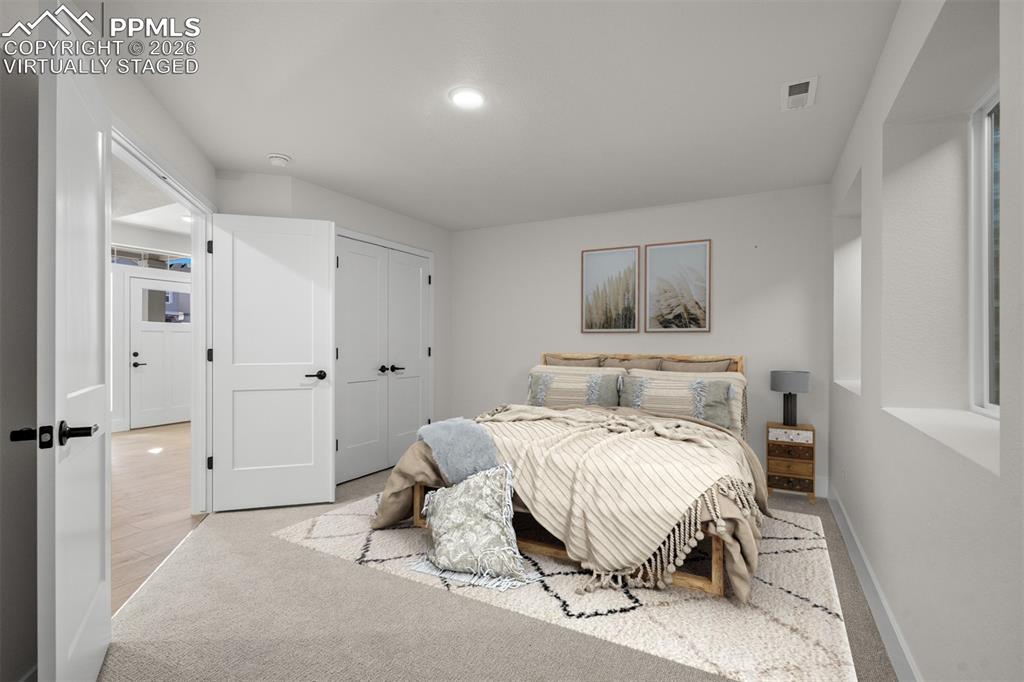 4534 Peak Crest View photo 3