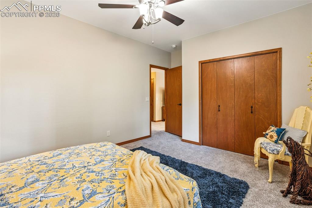 Bed #3 has ample closet space