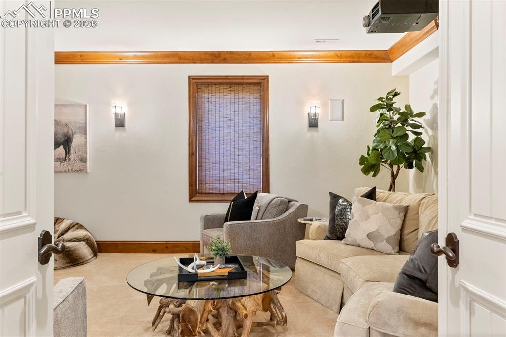 740 Silver Oak Grove