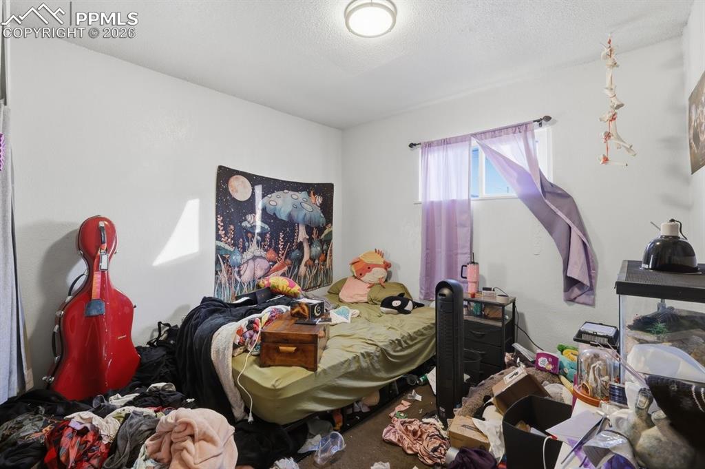 1011 W Pikes Peak Avenue