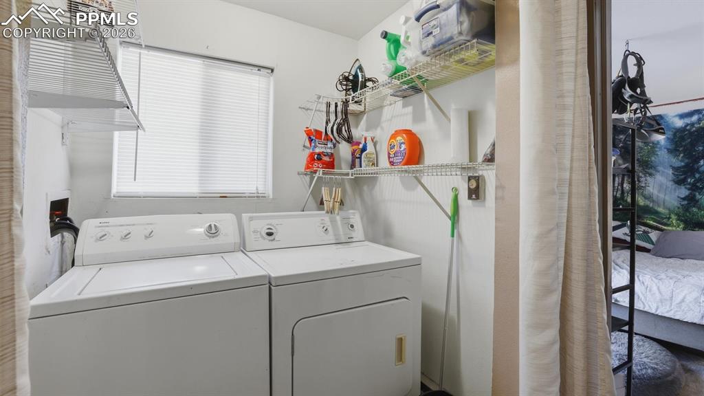 1011 W Pikes Peak Avenue