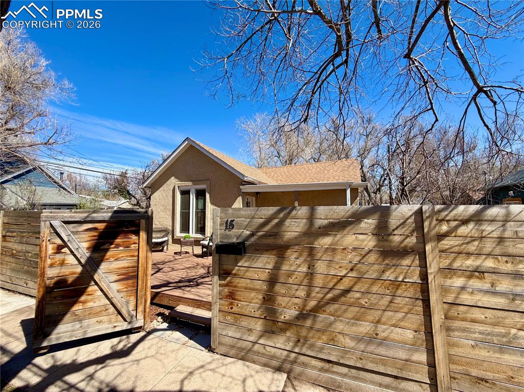 15 N Chestnut Street photo 2