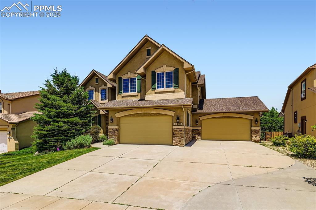 1104 Equinox Drive photo 3