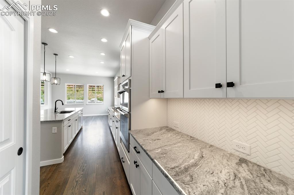 Same floor plan, different house for demonstration 