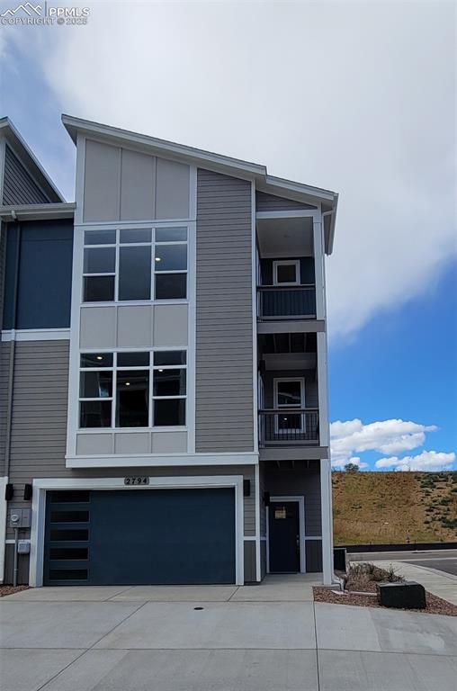 2794 Soleil Heights photo 2