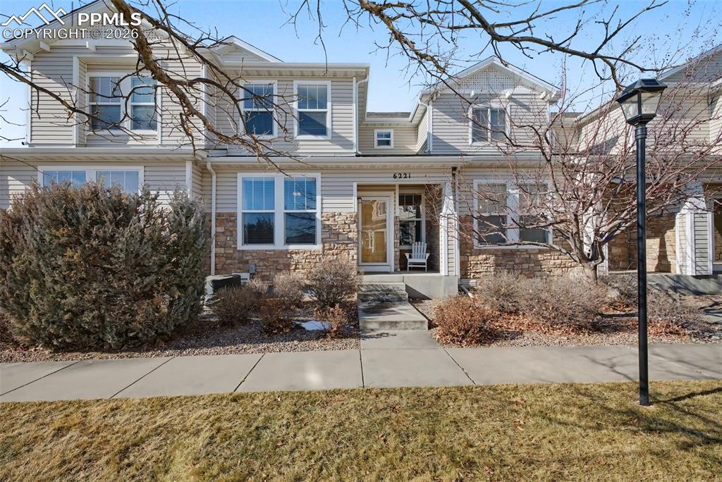 6221 Sierra Grande Point