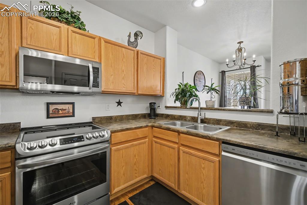 6221 Sierra Grande Point