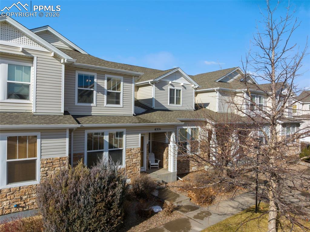 6221 Sierra Grande Point