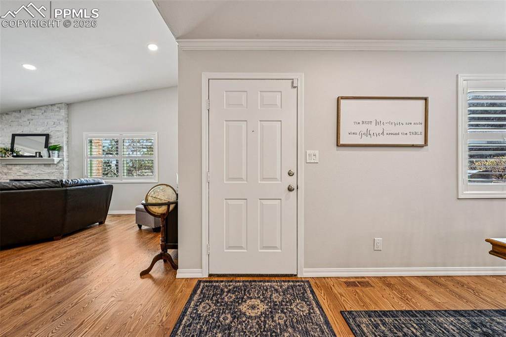 Open floorplan and SO inviting when you step inside