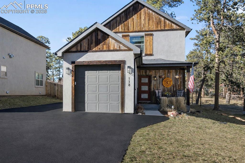 118 E Chester Avenue