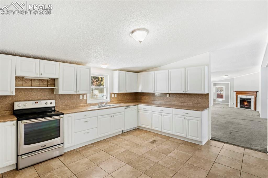 1621 Carltonia Street