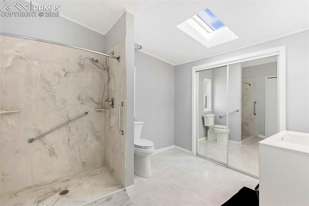 1621 Carltonia Street