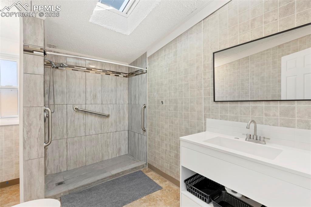 1621 Carltonia Street