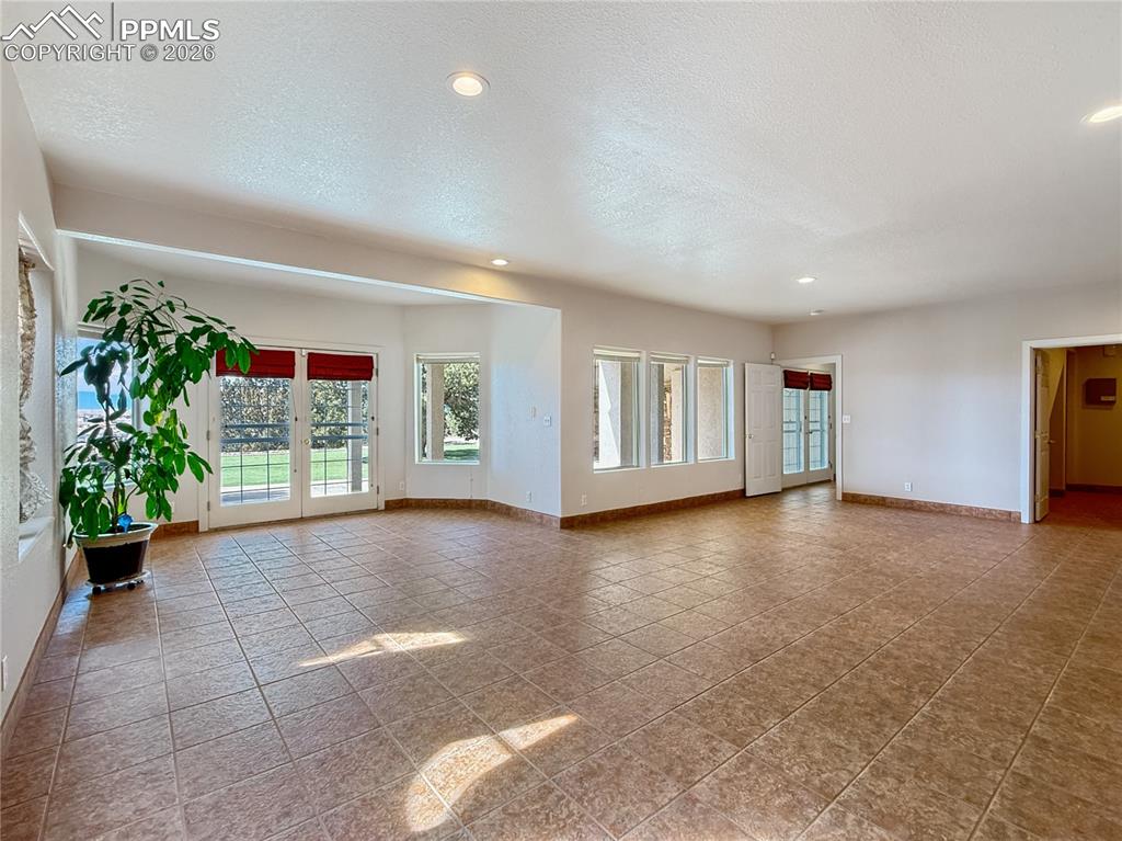 Covered entrance makes for a grand statement