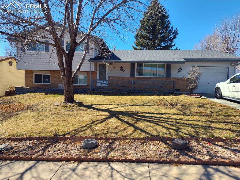 1906 Montezuma Drive