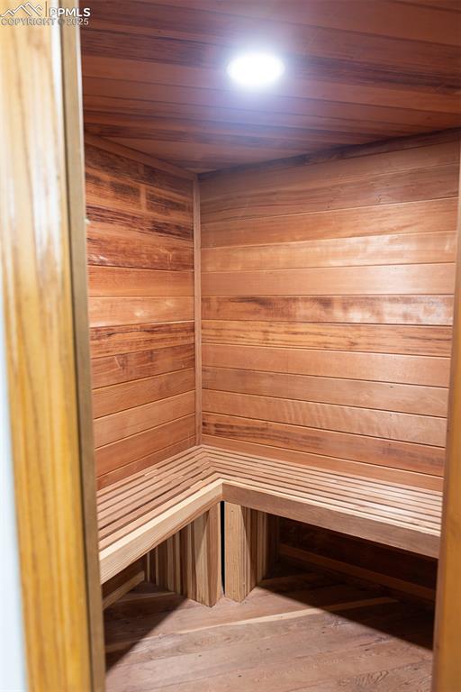 Dry sauna is located in the basement bathroom.