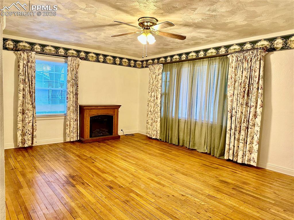 1131 Longwood Avenue photo 3