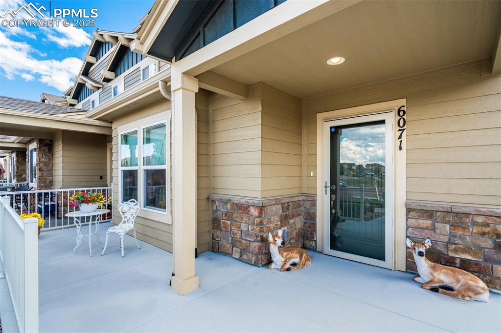 6071 Old Glory Drive photo 3