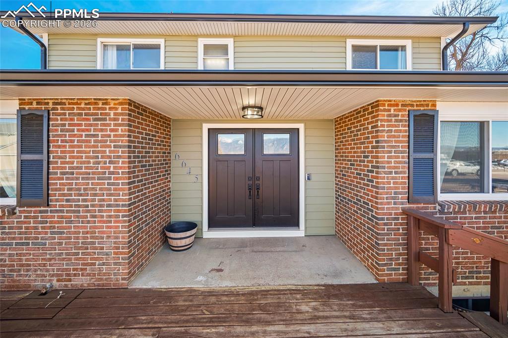 Deck off front of property