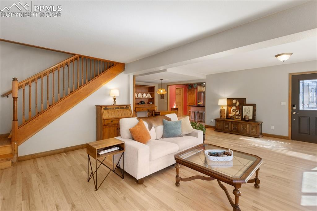 835 W Northwoods Drive photo 3