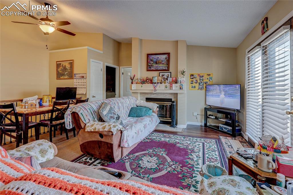 2588 Patriot Heights photo 2