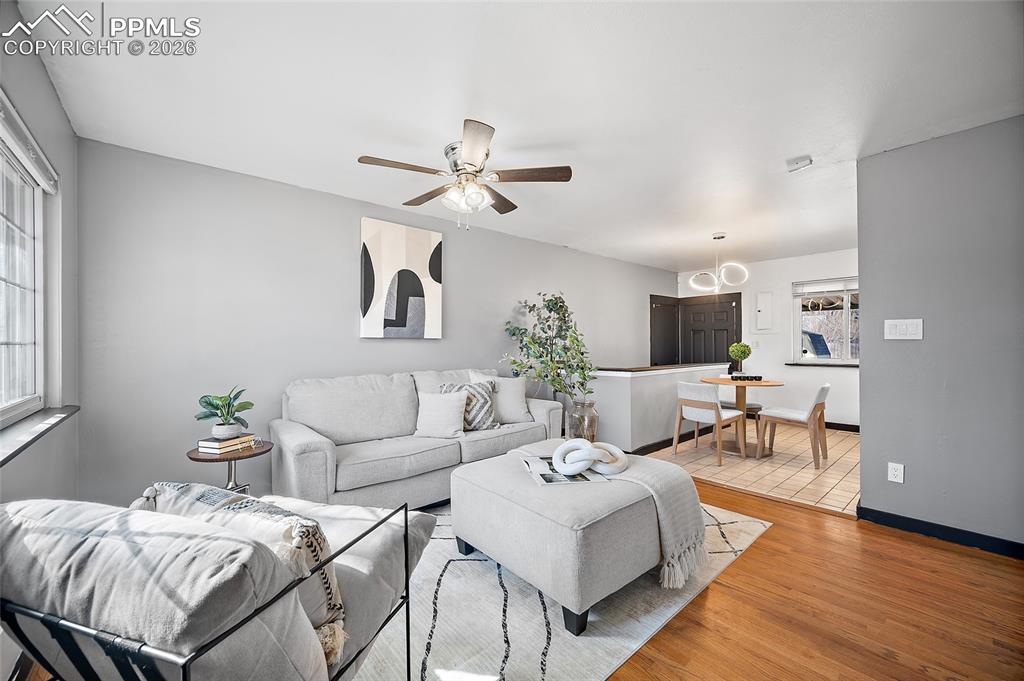 1522 Wynkoop Drive photo 3