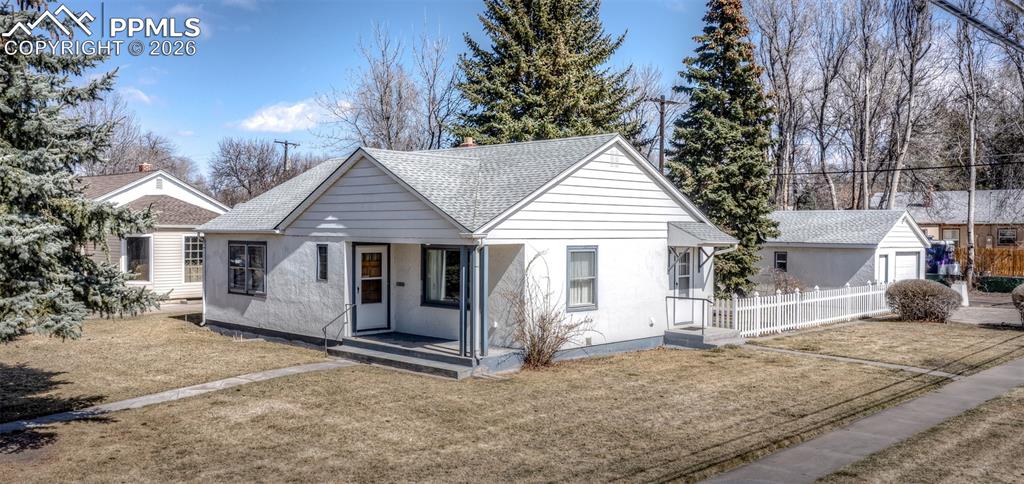 2303 N El Paso Street