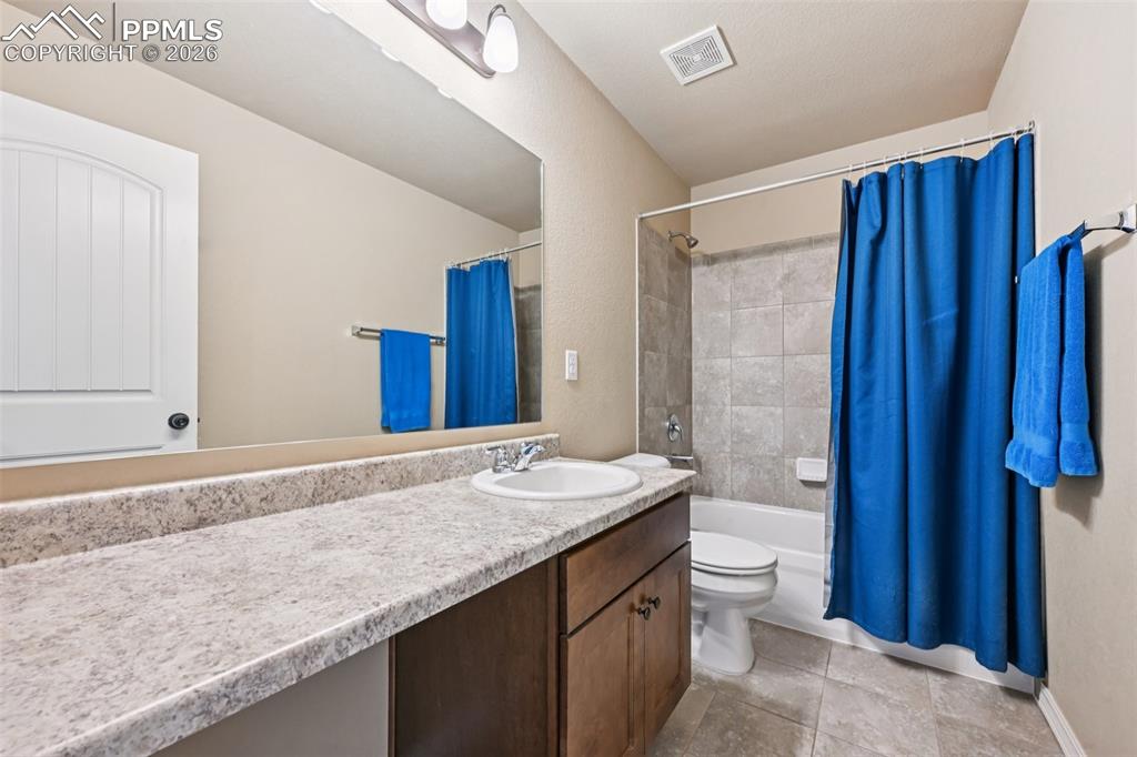 Second full bath upstairs